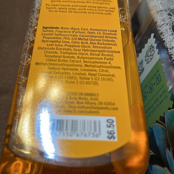 NWT Set of 3 Bath & Body Gentle Foaming Hand Soaps - Picture 5 of 7